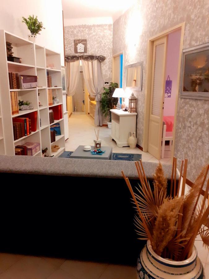 La Maison Des Caprices_ La Spezia _Stazione_5Terre Eksteriør billede