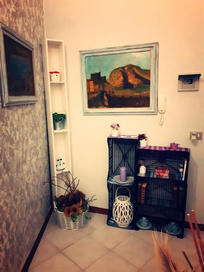 La Maison Des Caprices_ La Spezia _Stazione_5Terre Eksteriør billede