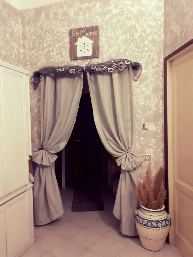 La Maison Des Caprices_ La Spezia _Stazione_5Terre Eksteriør billede